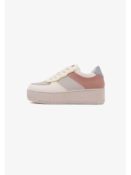 Queen_Helena_-_Sneakers_Stringat_1774780467_0.jpg